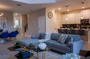Luxurious Pool Home with Game Room-801DSD